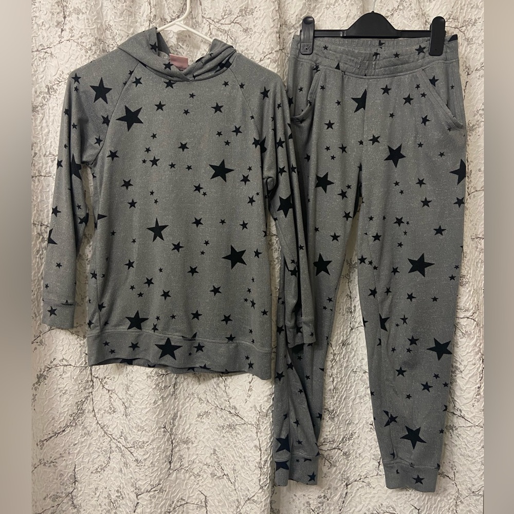 32 Degrees Gray Star Pattern Hoodie and Joggers Set Youth L 14/16